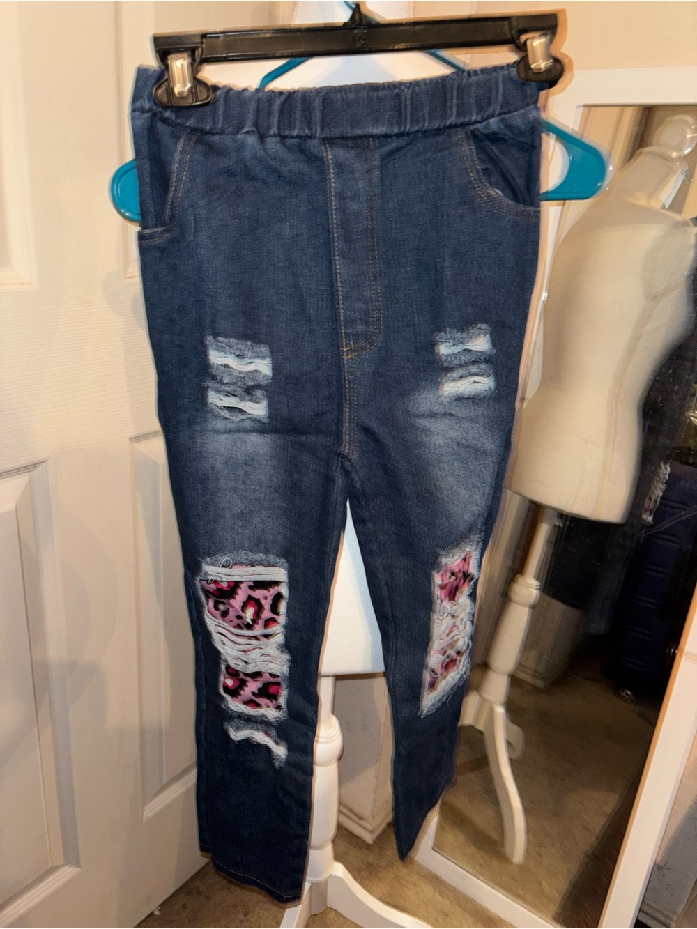 Girls' Dark Blue Skinny Jeans with Pink Leopard Patch